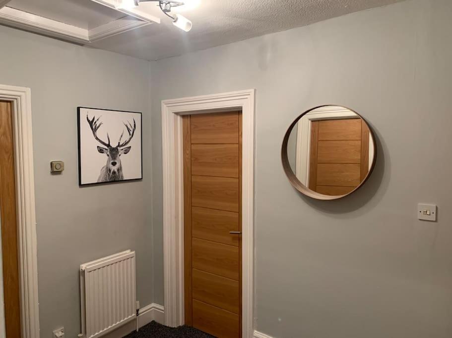 Fantastic Large 2 X Bedroom Flat, Free Parking Sale Exterior foto